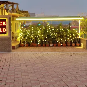 https://brick-field.hotels-varanasi.com